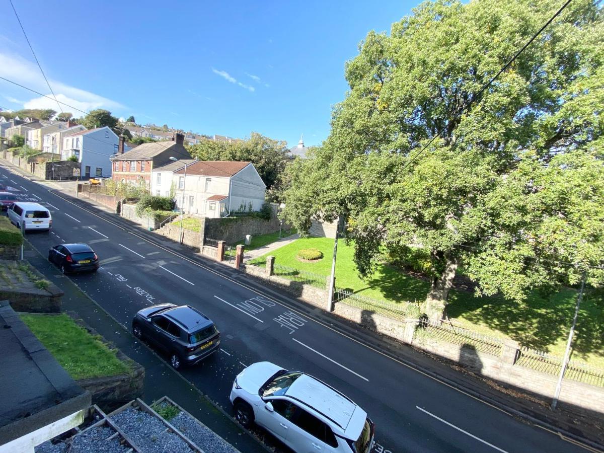 Budget Stay, Shared Guest House, R1 Mount Pleasant Hill Swansea Eksteriør billede